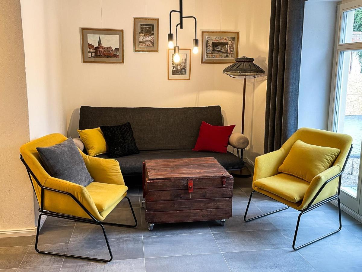 Stilvolle, Zentrale Ferienwohnung Bocksbruecke Mit Parkplatz 萨尔茨韦德尔 外观 照片